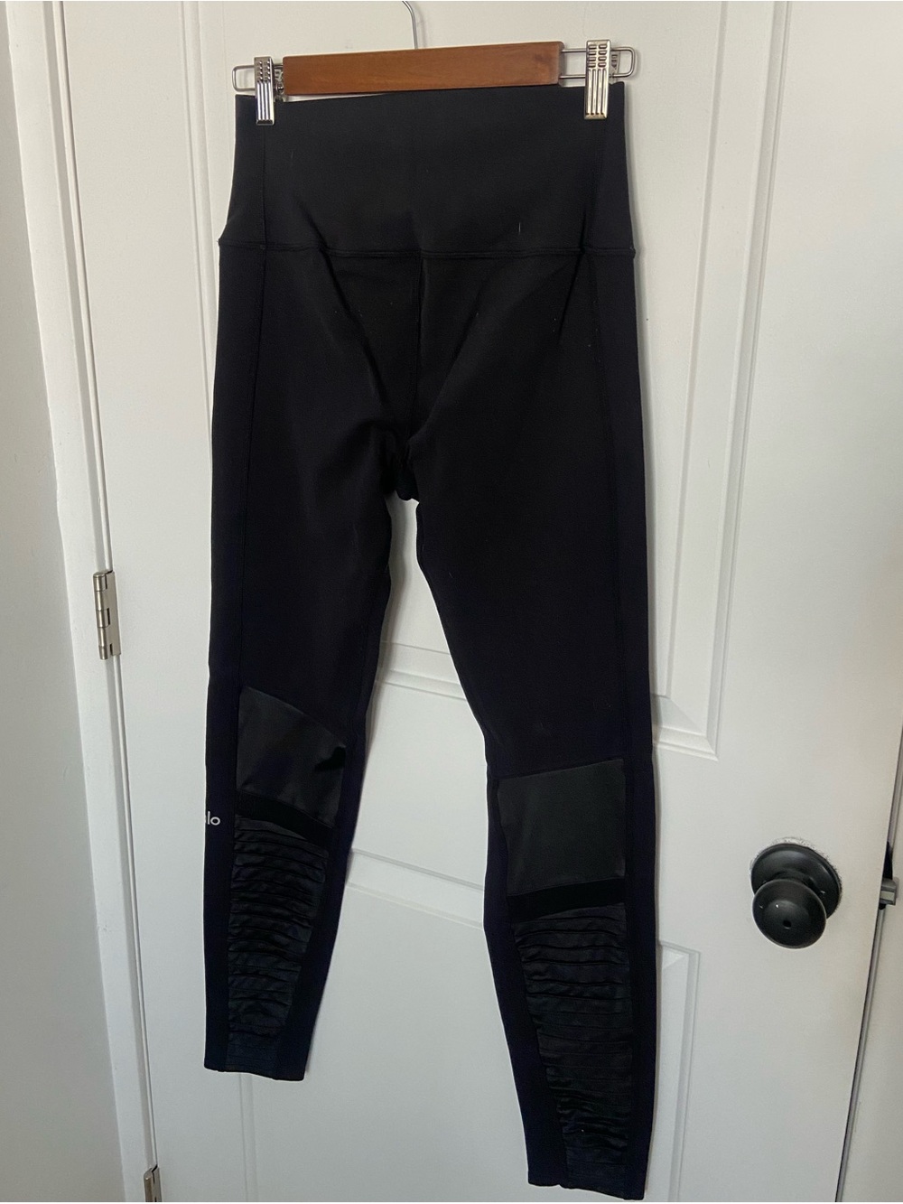 Alo Yoga High-Waist Moto Leggings - Picture 3 of 4